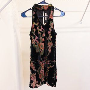 Velvet flower print sleeveless keyhole back dress (NWT) Size XS